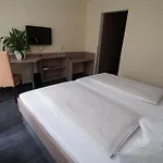 ツア ハイデ ゲストハウス 3*